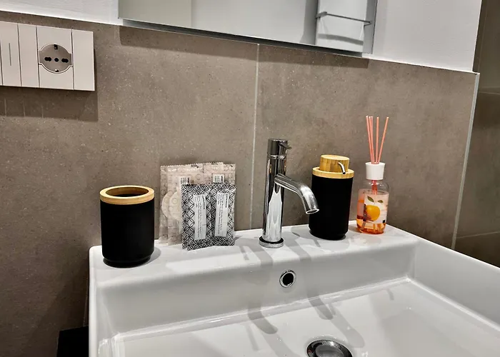 Alfieri 7 Luxury - Centro Lägenhet *