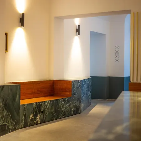 Apartment Alfieri 7 Luxury - Centro