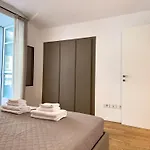 Alfieri 7 Luxury - Centro