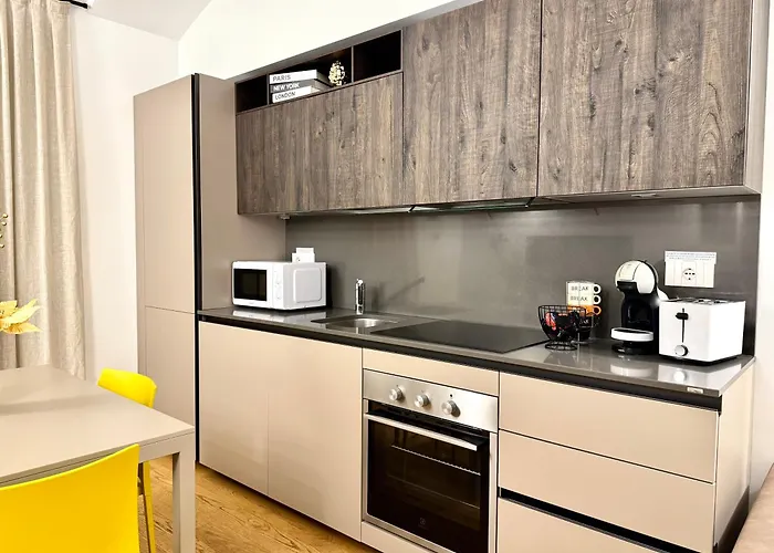 Alfieri 7 Luxury - Centro Lejlighed