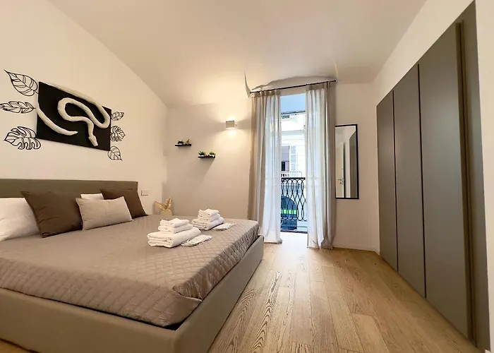 Alfieri 7 Luxury - Centro *